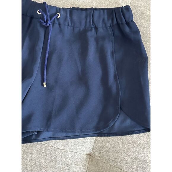 Trina Turk Navy Pull‎ On Shorts sz small - Picture 3 of 6